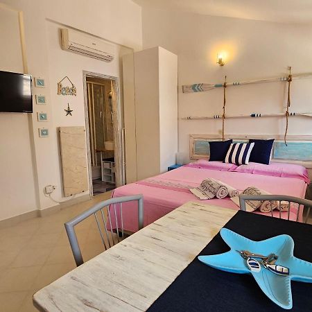 Studio Mare Fuori With Terrace Ровінь Екстер'єр фото