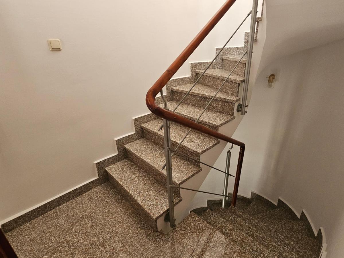 Studio Mare Fuori With Terrace Ровінь Екстер'єр фото